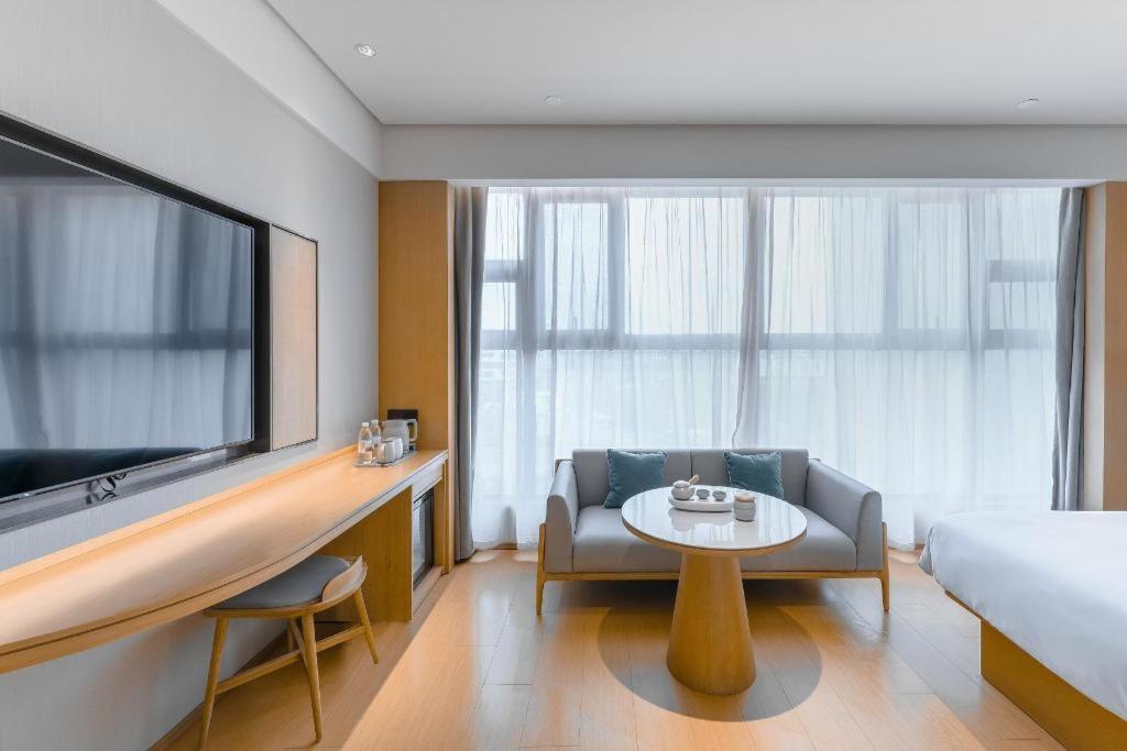 Ji Hutai Road Hotel Shanghai